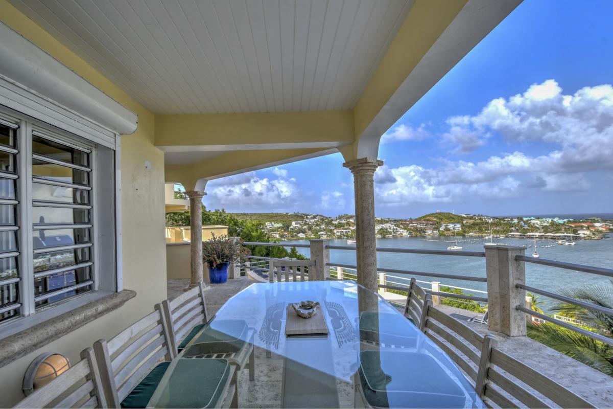 14.Location villa piscine vue mer Oyster Pond Saint Martin_Terrasse